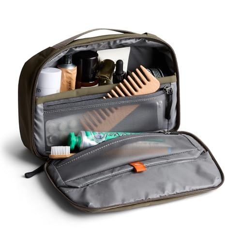 Bellroy Hanging Toiletry Kit 3L, Travel Toiletry Bag - SeaKelp | 3L hanging toiletry bag for men and women, designed for travel - color: SeaKelp