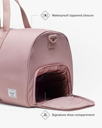 Herschel Unisex Novel Duffle - color: Ash Rose, size: Mod - 42.5L