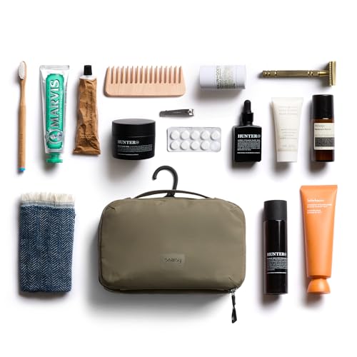 Bellroy Hanging Toiletry Kit 3L, Travel Toiletry Bag - SeaKelp | 3L hanging toiletry bag for men and women, designed for travel - color: SeaKelp