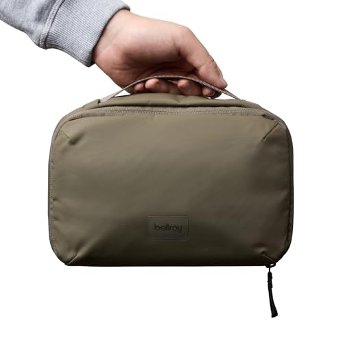 Bellroy Hanging Toiletry Kit 3L, Travel Toiletry Bag - SeaKelp | 3L hanging toiletry bag for men and women, designed for travel - color: SeaKelp