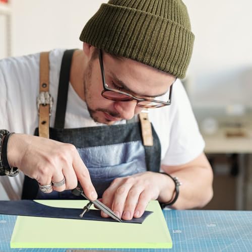 7.95 x 6.02 Inch Leather Craft Punching Pad Rubber Stamping Cutting Board Thick Protection Mat Hole Punch Stamping Tool for Stitching Chisels Leathers Working DIY Craft