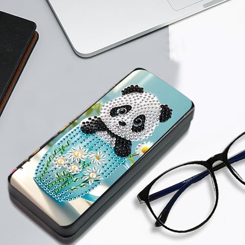 Diamond Painting Eye Glasses Case - color: Panda