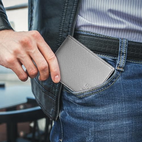 Gostwo RFID Blocking Bifold Wallet for Teen Boys & Men, Credit Card Holder - color: Grey Cros