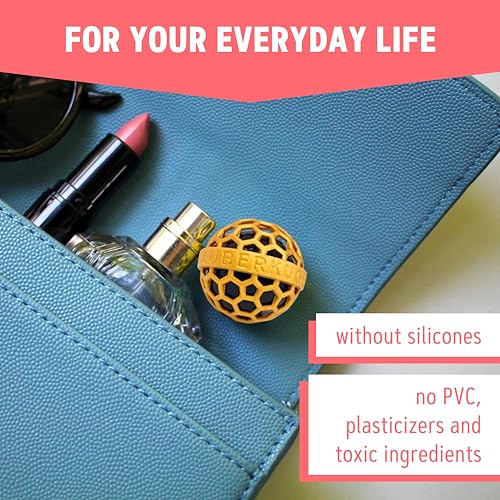 Sauberkugel - The Clean Ball - The clever way of cleaning purses, bags, backpacks and school bags (Gold)