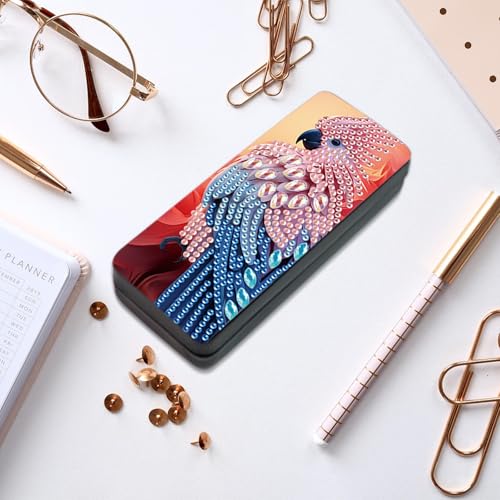 Diamond Painting Eye Glasses Case - color: Parrot 2