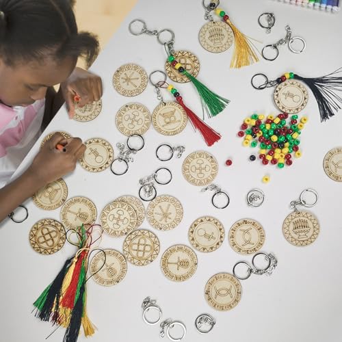 Cinrobiye 24 Set Kwanzaa Craft Happy Kwanzaa Keychains Kits with Seven Principles DIY Kinara Ornaments Paint Key Ring Gifts for Home Sunday School Classroom African Heritage Party Activity Supplies - style: Kwanzaa