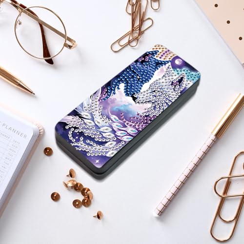 Diamond Painting Eye Glasses Case - color: Wolf 2