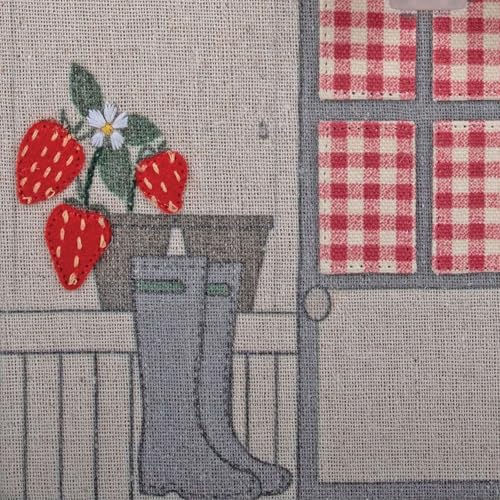 Hobby Gift Strawberry Greenhouse Sewing Box - color: Strawberry Greenhouse, size: 11.4 x 8.4 x 10"